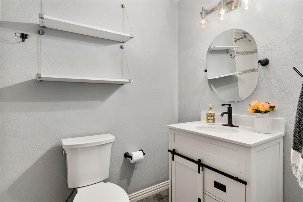 723 Westover Drive Property Photo 24