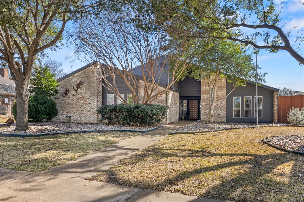 1724 Allende Court Property Photo