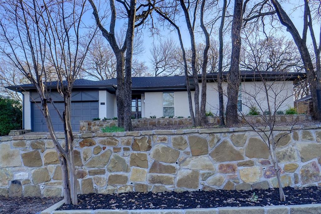 729 Highland Crest Drive Property Photo