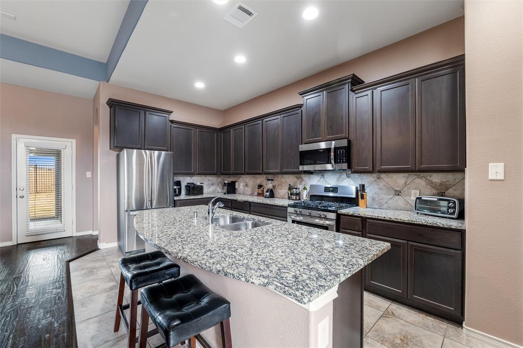 2202 Nuehoff Drive Property Photo 1