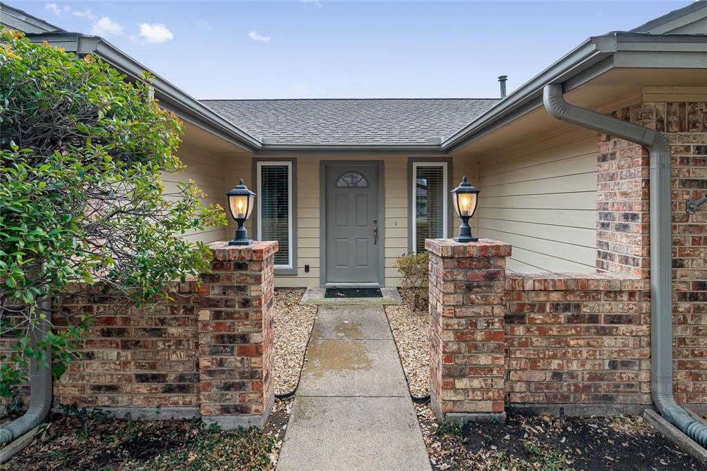 1906 Columbia Drive Property Photo 6
