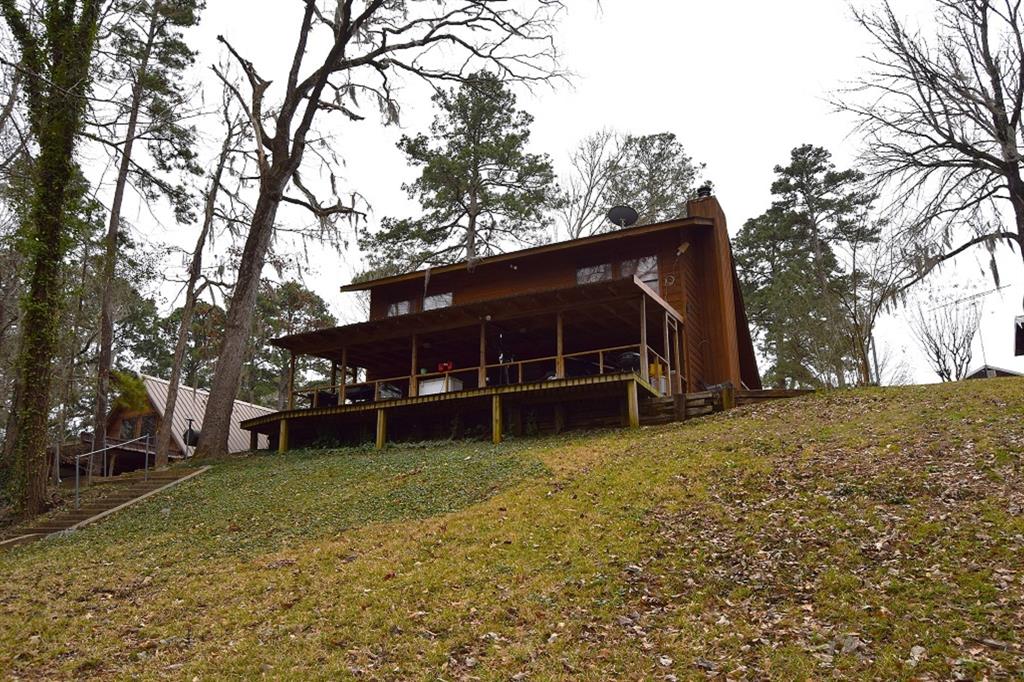 154 Cherokee Hill Property Photo