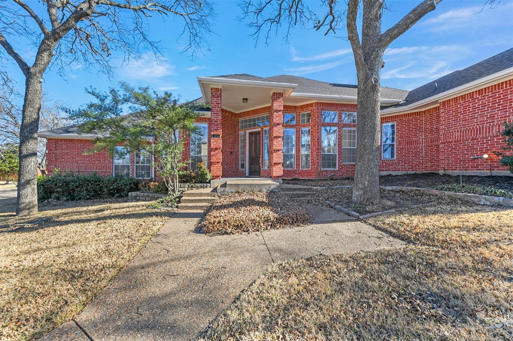 Highland Village Real Estate Listings Main Image