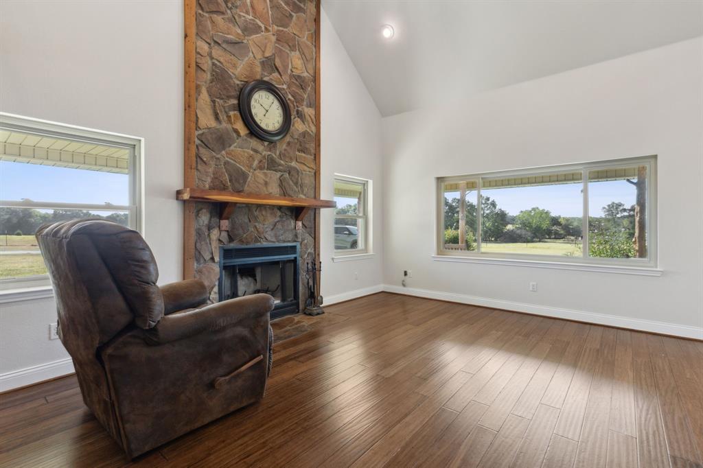 1133 Vz County Road 2413 Property Photo 5