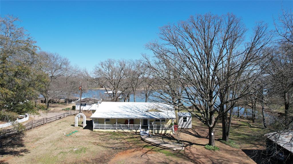 1717 Beavers Point Property Photo