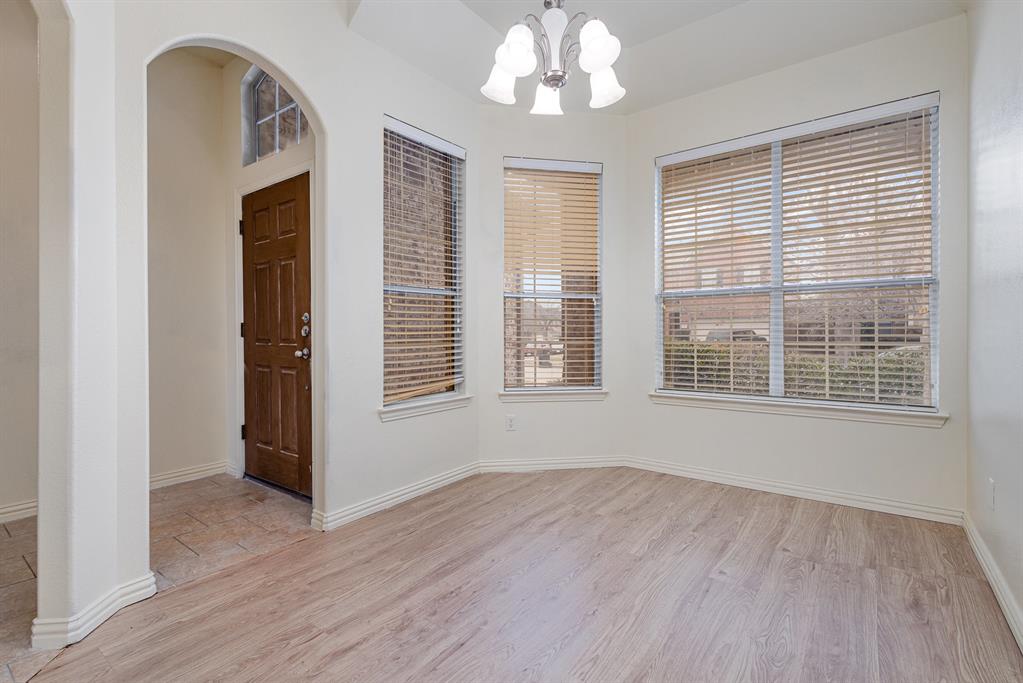 7108 Sugarplum Drive Property Photo 6