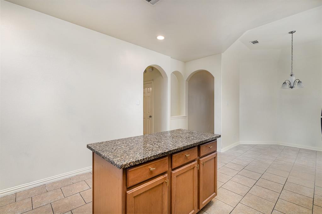 7108 Sugarplum Drive Property Photo 11