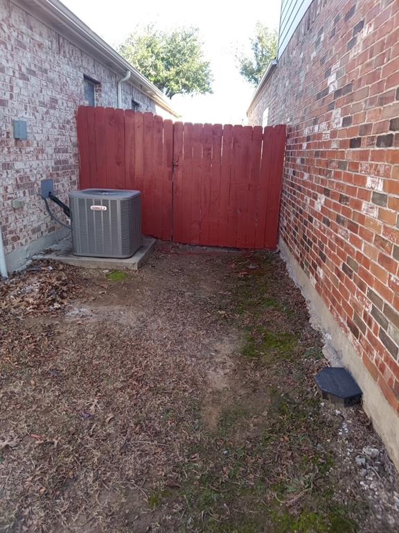 7108 Sugarplum Drive Property Photo 24