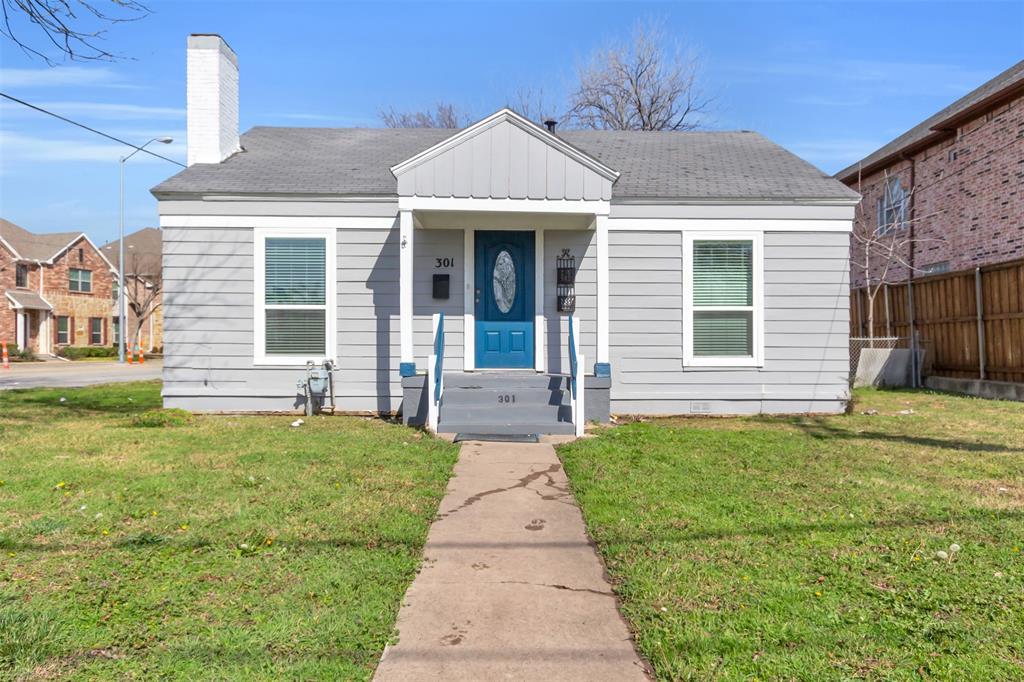 301 Maple Street Property Photo