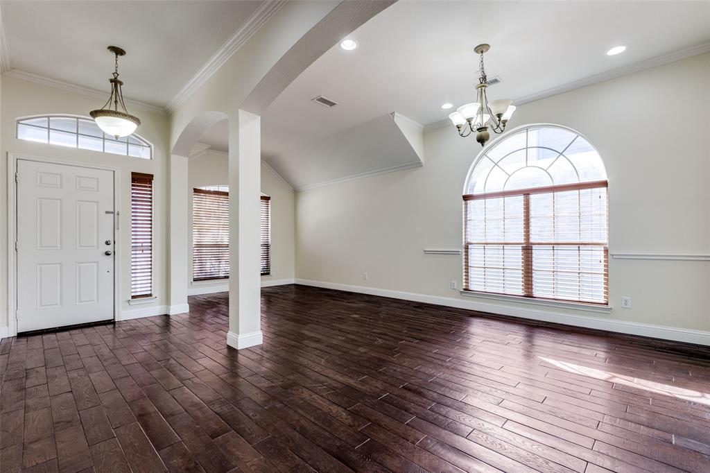 3505 Hickory Bend Trail Property Photo 2