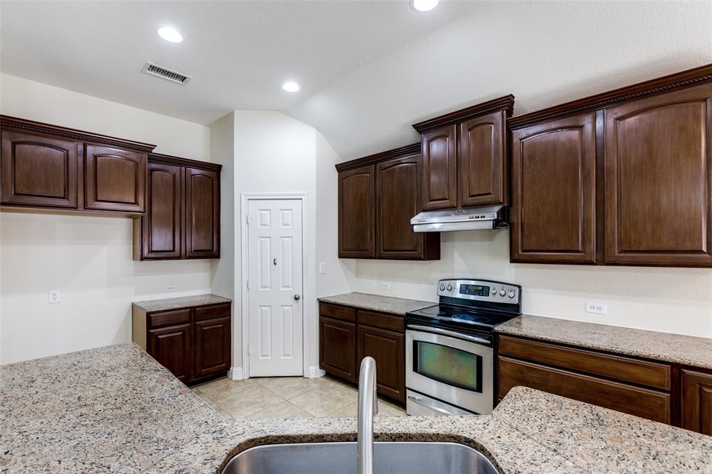 3505 Hickory Bend Trail Property Photo 12