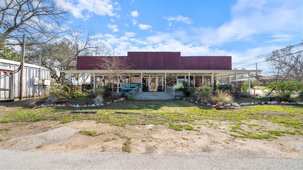 8334 Fm-279 Property Photo 2