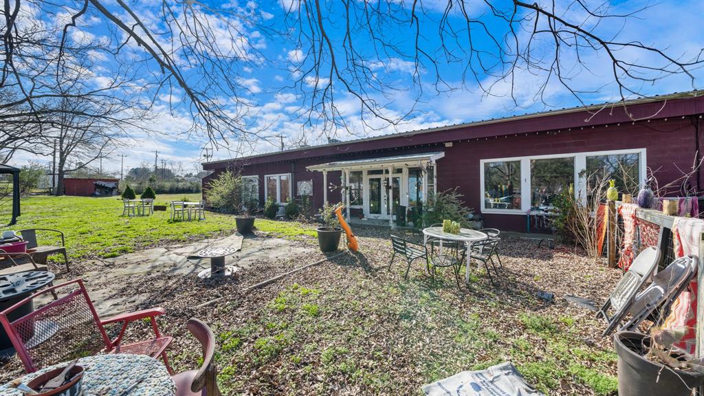 8334 Fm-279 Property Photo 9