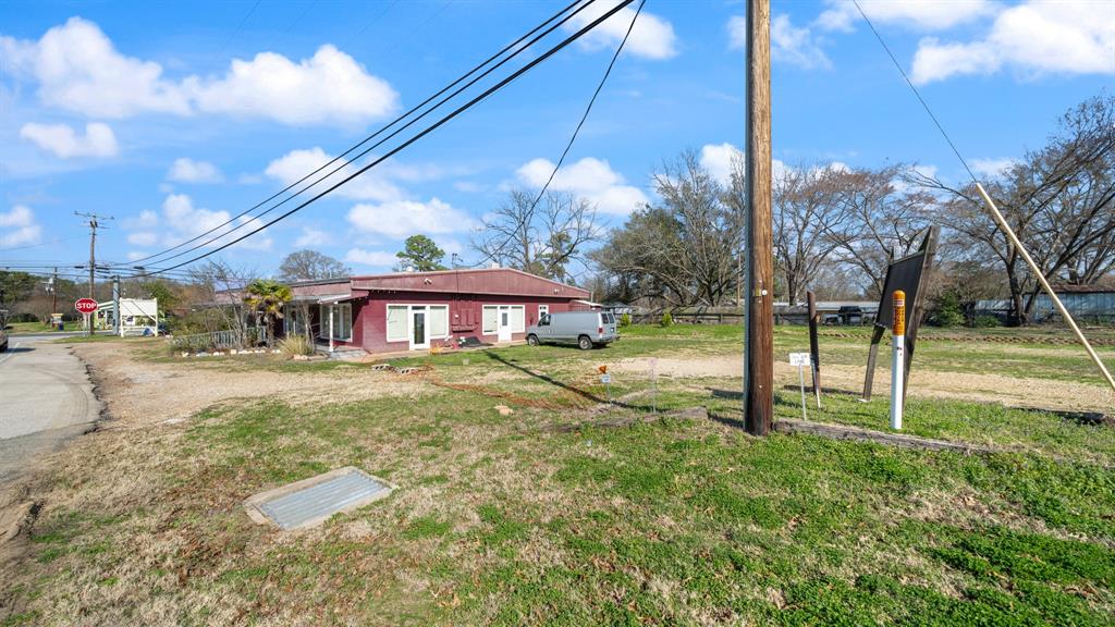 8334 Fm-279 Property Photo 39