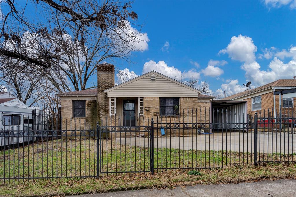 2736 Overcrest Street Property Photo