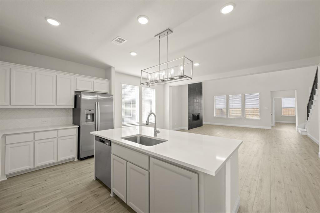 14530 Lovelace Street Property Photo 6