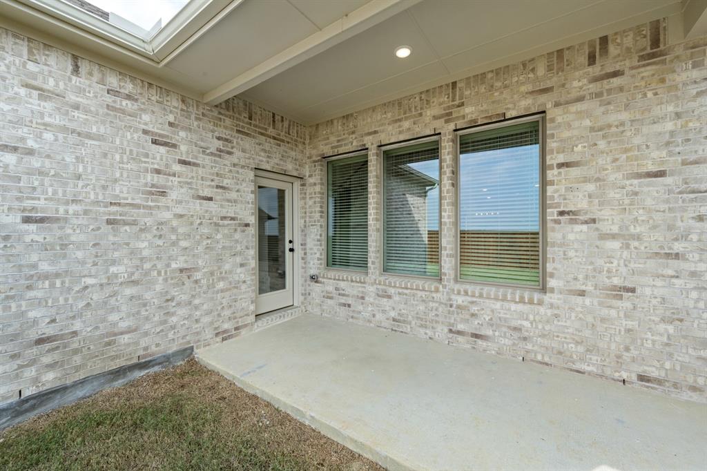 14530 Lovelace Street Property Photo 22