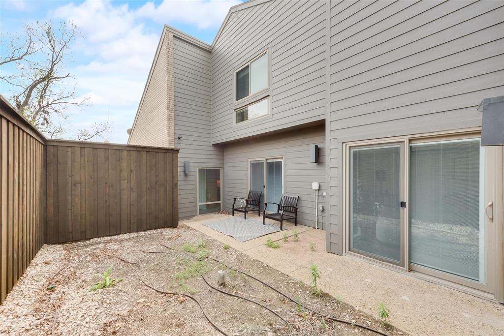 8912 Maple Glen Drive Property Photo 17