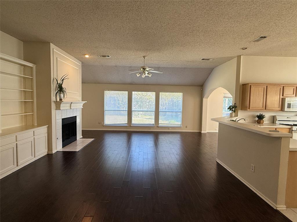 3908 Oak Park Drive Property Photo