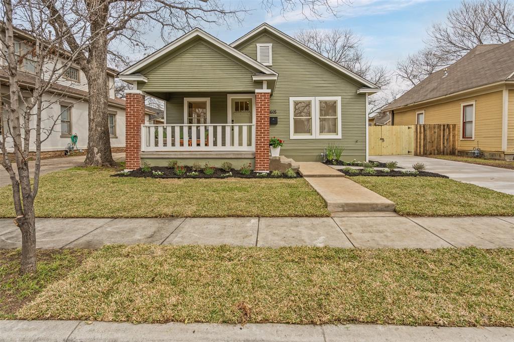 1605 S Henderson Street Property Photo