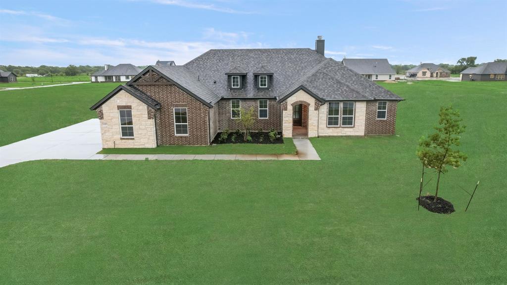 3103 White Oak Road Property Photo