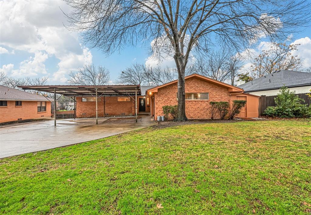 3414 Spruce Valley Lane Property Photo