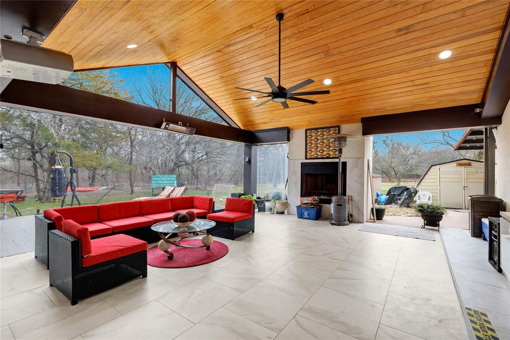 1435 Pioneer Lane Property Photo