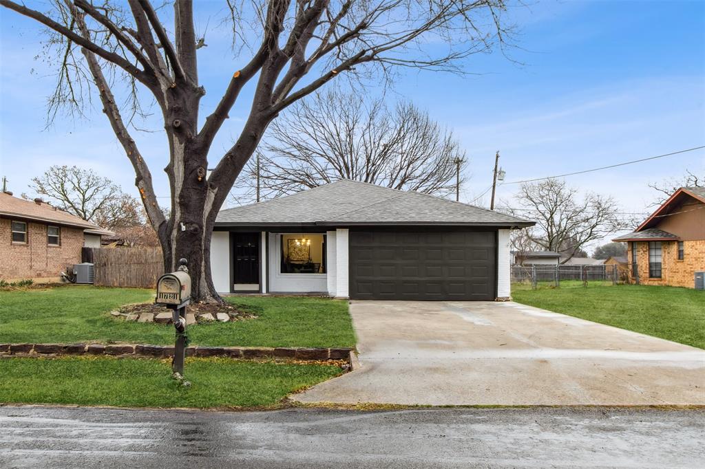 1721 Oak Hill Drive Property Photo