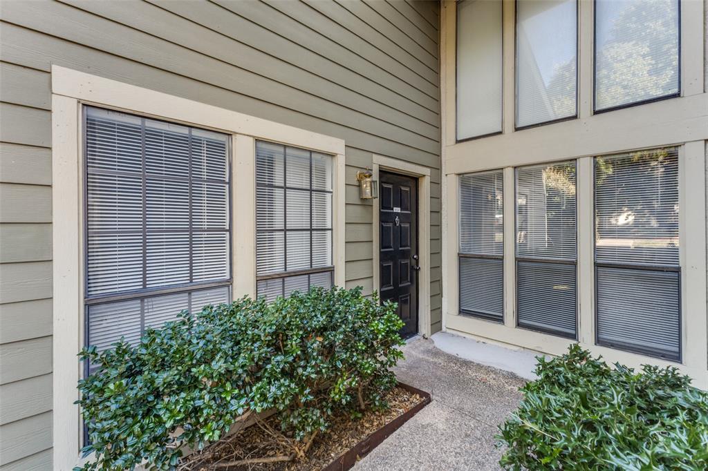9603 Walnut Street Property Photo