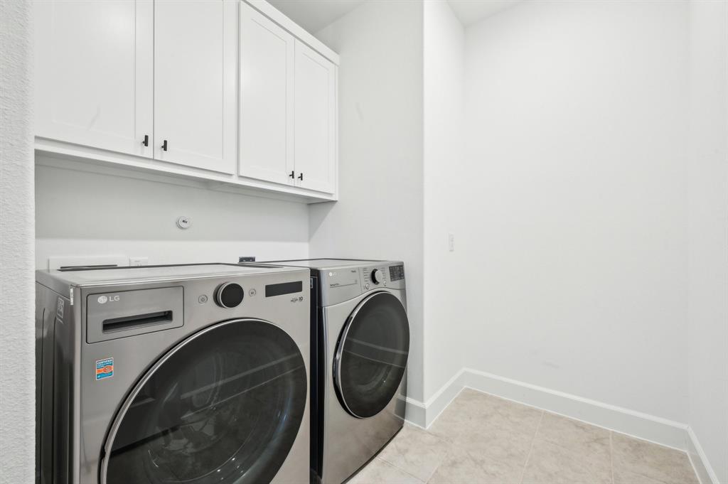 4190 Holland Court Property Photo 18
