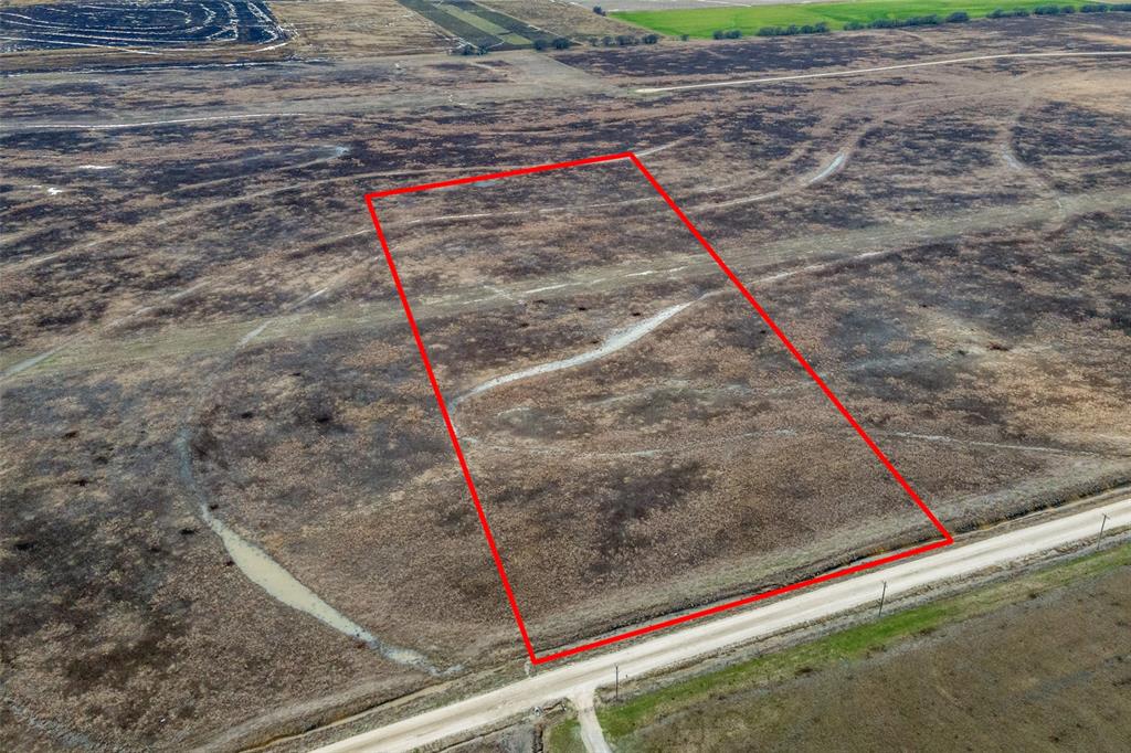 Lot 24 Hcr-1212 Property Photo 2