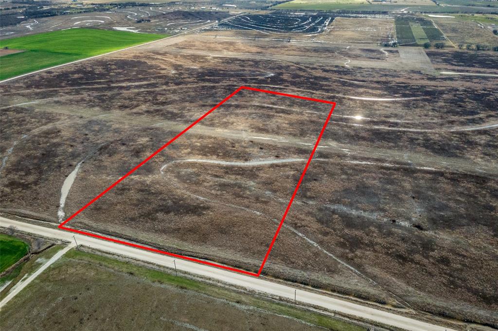 Lot 24 Hcr-1212 Property Photo 3