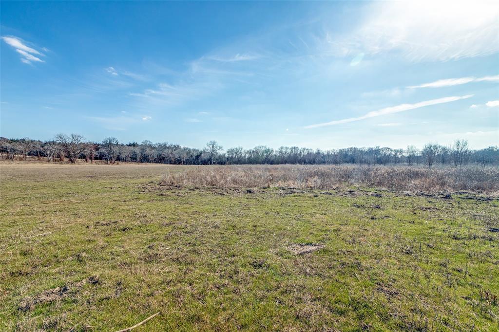 2023 Joe Davis Road Property Photo 8