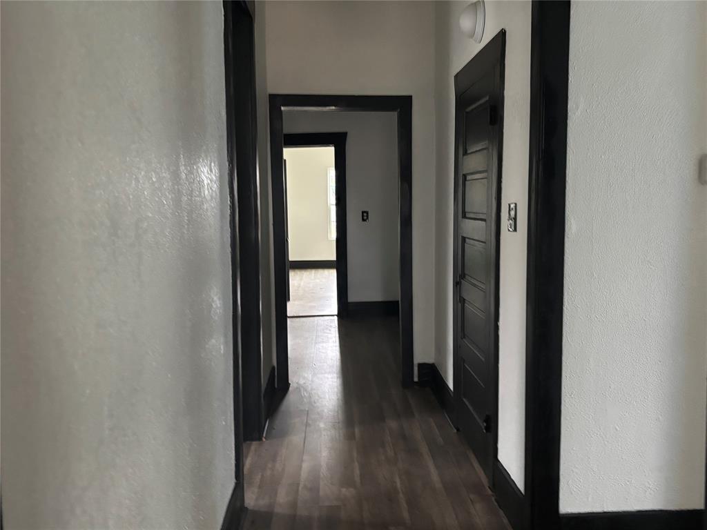 720 W Gandy Street Property Photo 17