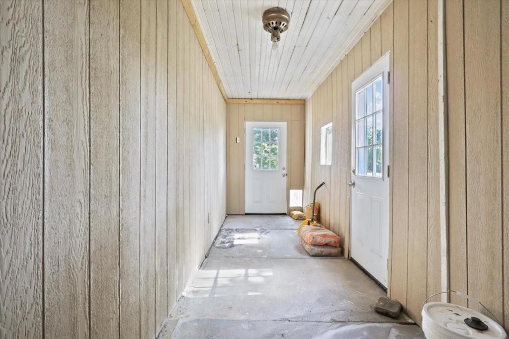 720 W Gandy Street Property Photo 22