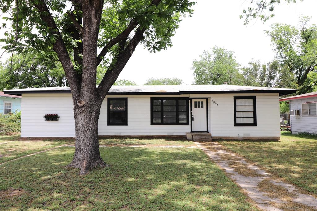 2306 Southside Drive Property Photo