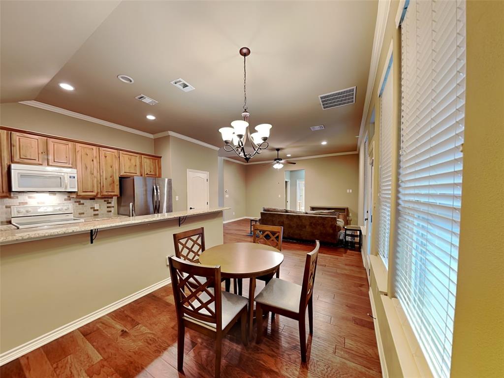1727 Sully Court Property Photo 7
