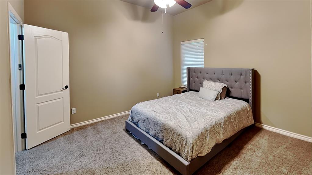 1727 Sully Court Property Photo 13
