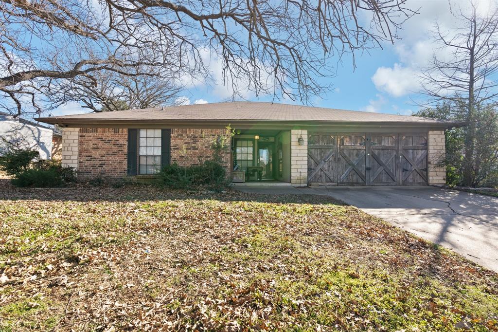 944 Springhill Drive Property Photo