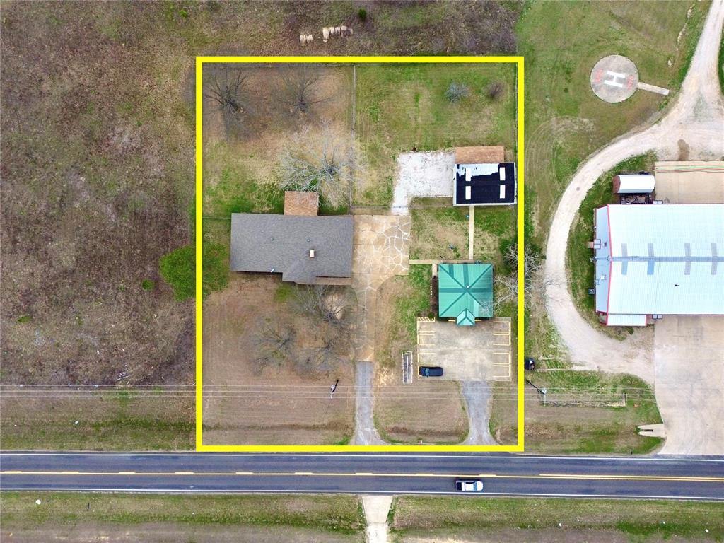 605 Tool Drive Property Photo 2