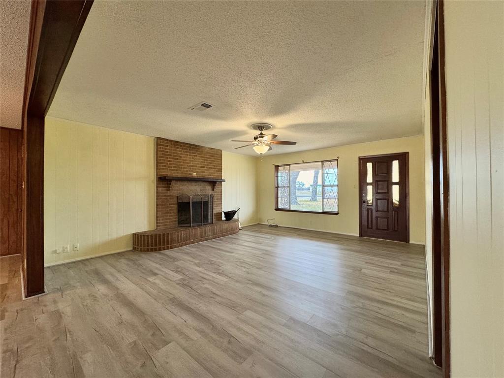 605 Tool Drive Property Photo 14