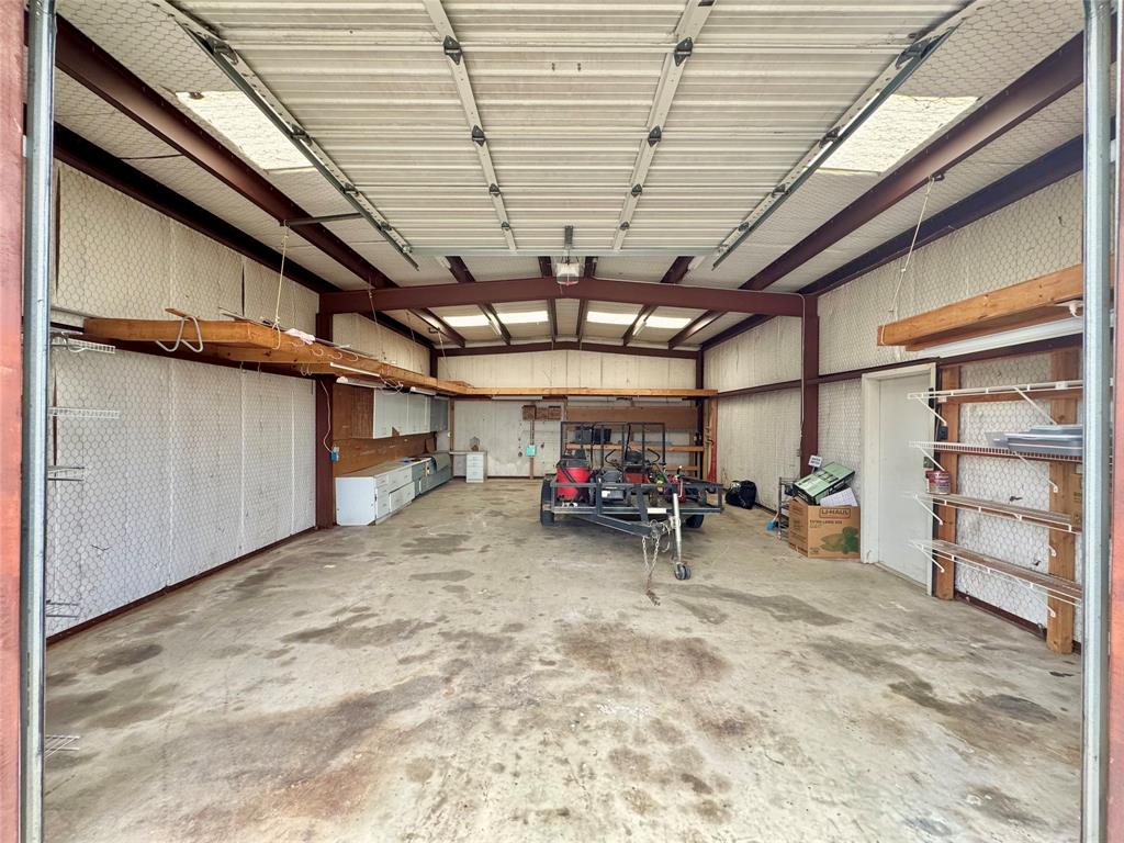 605 Tool Drive Property Photo 39