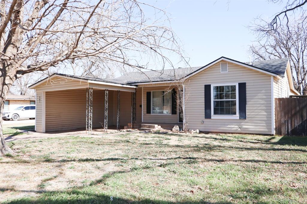 901 Ash Property Photo 1