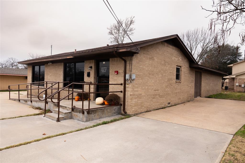 503 Lipscomb Street Property Photo 1