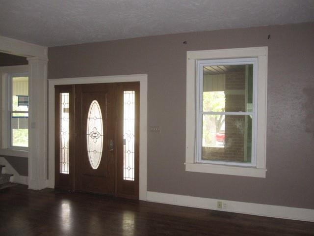 801 W Lillie Property Photo 2