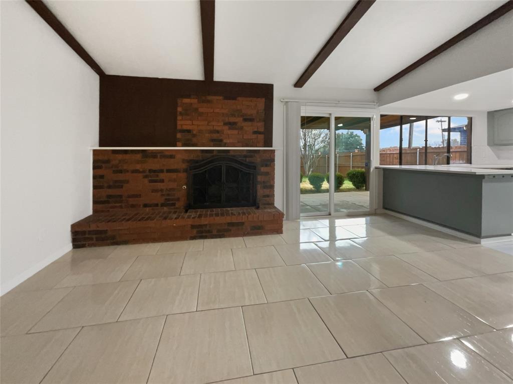 3806 Star Trek Lane Property Photo 3