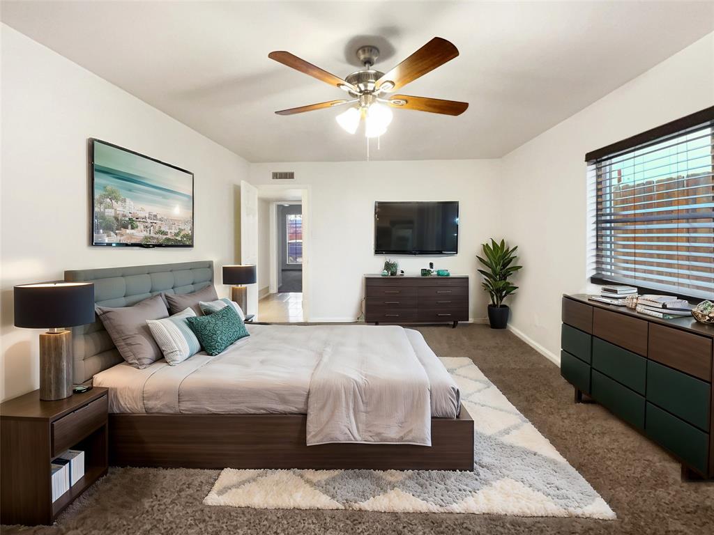 3806 Star Trek Lane Property Photo 4