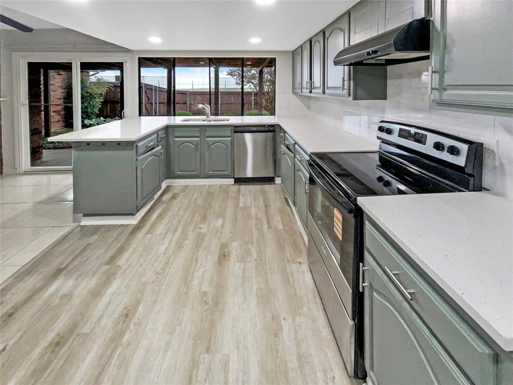 3806 Star Trek Lane Property Photo 6