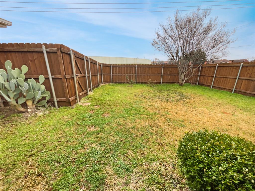 3806 Star Trek Lane Property Photo 9