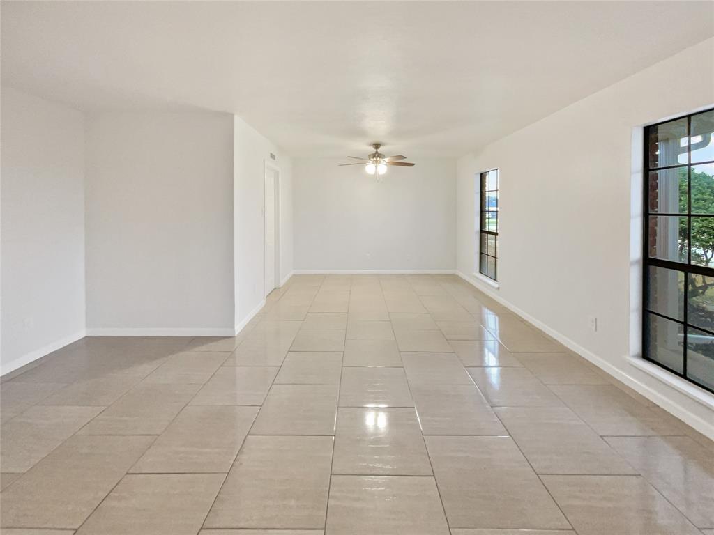 3806 Star Trek Lane Property Photo 11